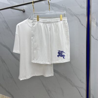 Burberry頂級原單白色男女同款套裝2025春夏寬鬆舒適純棉洗水新品