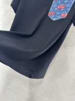 Louis Vuitton 一比一樱桃口袋短袖T恤 四葉草刺繡牛仔口袋設計 休閒顯瘦風格款