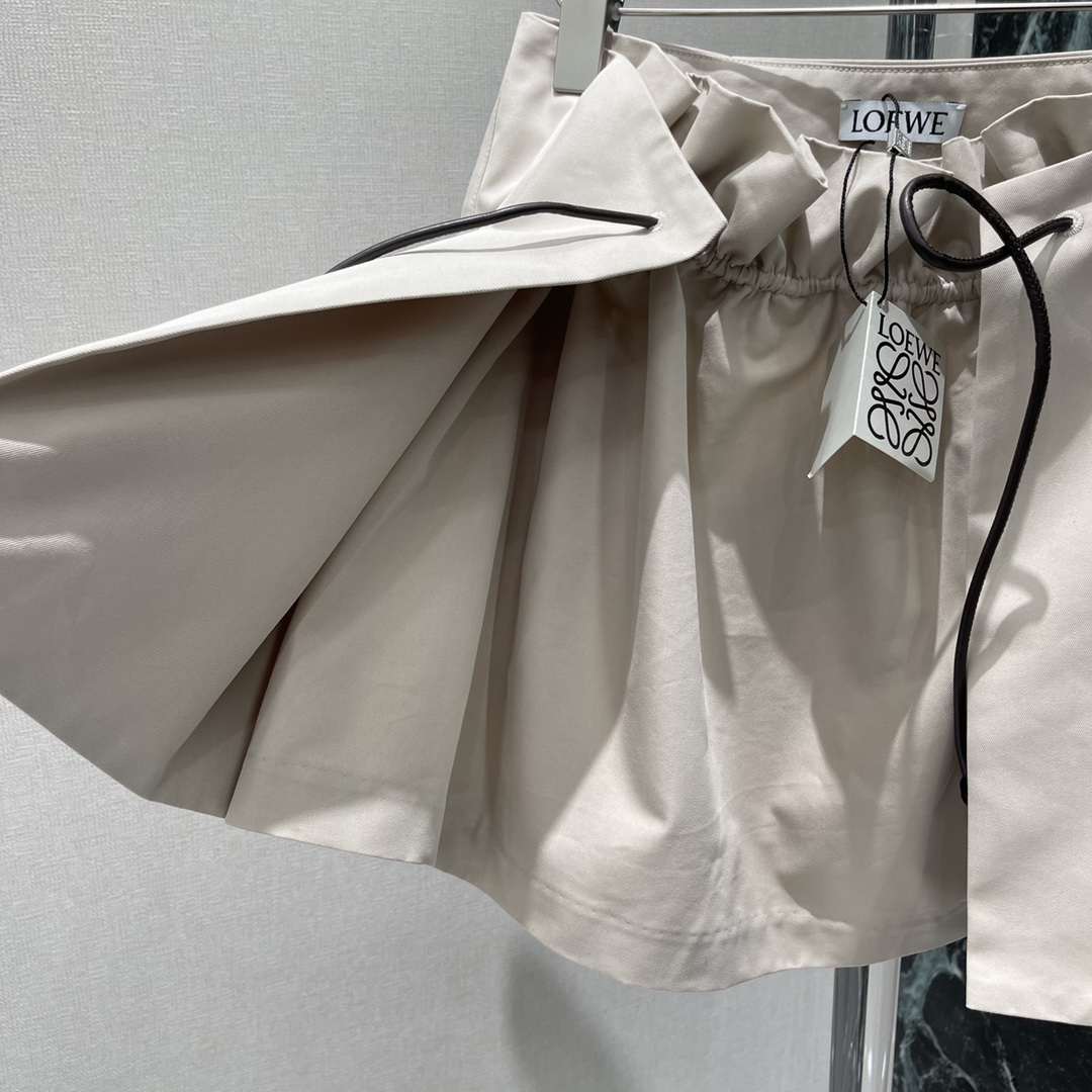 LOEWE精品仿製文藝綁帶半裙 早秋新款減齡甜酷百搭層次感
