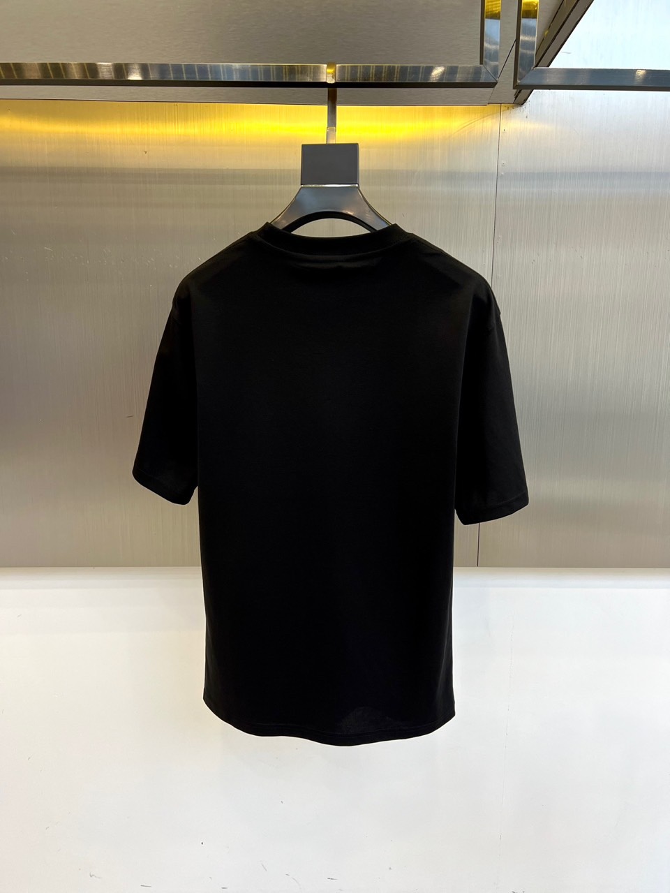 Burberry高仿走秀款黑色短袖T恤雙紗純棉設計感百搭2025春夏男女同款