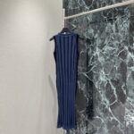 LOEWE高仿撞色針織背心裙 早秋新款文藝氣質百搭設計 顯瘦氣場首選