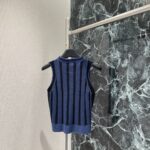 LOEWE復刻版撞色針織背心 早秋新款文藝條紋設計 百搭層次感穿搭款