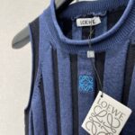 LOEWE復刻版撞色針織背心 早秋新款文藝條紋設計 百搭層次感穿搭款