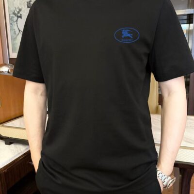 Burberry高仿黑色冰感液氨棉短袖T恤寬版剪裁舒適吸濕排汗2025夏季潮流爆款