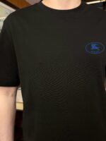 Burberry高仿黑色冰感液氨棉短袖T恤寬版剪裁舒適吸濕排汗2025夏季潮流爆款