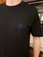 Burberry高仿黑色冰感液氨棉短袖T恤寬版剪裁舒適吸濕排汗2025夏季潮流爆款
