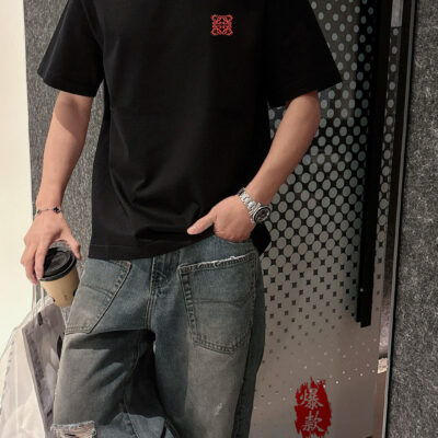 LOEWE 羅意威刺繡款春夏新品寬鬆圓領短袖 男女性百搭 高級定制面料