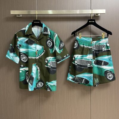 BURBERRY2025早秋新款｜黑綠汽車印花短袖+短褲套裝｜男女同款 一比一精品仿製