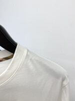 Burberry高仿白色格紋LOGO短袖T恤男士潮流百搭設計2025簡約舒適英倫風格