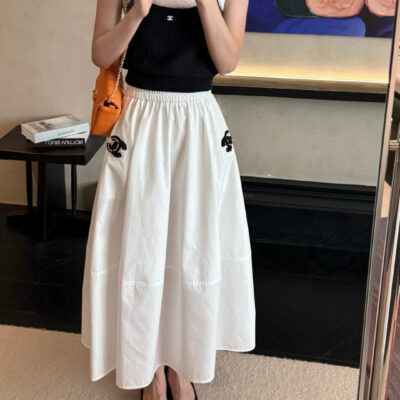 Chanel 一比一白色中古風雙C半身裙 拼接設計立體剪裁 膝下顯瘦減齡款