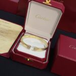 卡地亞 Cartier 鑲鑽豹頭手鐲｜高端定制 V金材質｜男女皆宜經典款