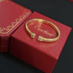 卡地亞 Cartier 鑲鑽豹頭手鐲｜高端定制 V金材質｜男女皆宜經典款