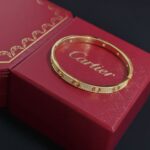 卡地亞 Cartier 鑲鑽豹頭手鐲｜高端定制 V金材質｜男女皆宜經典款