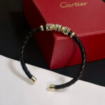 卡地亞 Cartier 鑲鑽皮繩豹頭手鐲｜高端定制 V金材質｜經典男女百搭款