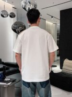 Burberry原單白色短袖T恤男士春夏新款定制面料剪裁合身2025簡約百搭潮感