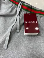 GUCCI 一比一紅綠帶刺繡直筒長褲 灰色針織混紡面料 2025春夏新品