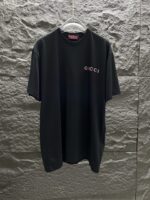 GUCCI 精品仿製黑色發泡印花短袖T恤 3D立體Logo 2025春夏新款