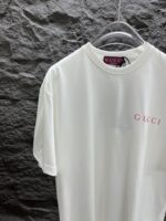GUCCI 高仿發泡印花Logo短袖T恤 2025春夏經典針織款 舒適百搭