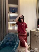 GUCCI 高仿新春限定雙紗短袖T恤 安可拉紅300克重磅質感 寬鬆版型時尚百搭