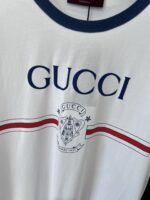 GUCCI 頂級原單1921徽章印花T恤 春夏新款寬鬆版型 中性設計清爽有型
