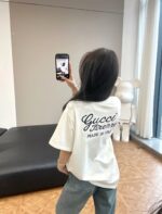 GUCCI 原單32S精梳棉刺繡寬鬆灰色上衣 立體挨針刺繡工藝舒適百搭