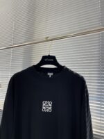LOEW FW25新款纯色胸前小标Logo刺绣圆领长袖T恤 宽松舒适百搭