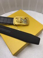 Burberryy 巴宝莉1:1專櫃同步頭層牛皮雙面腰帶