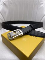 Burberryy 巴宝莉頂級專櫃同步頭層牛皮雙面腰帶
