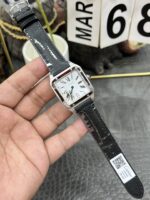 CARTIER一比一山度士石英腕表中號41.9x35.1mm時尚高仿新品