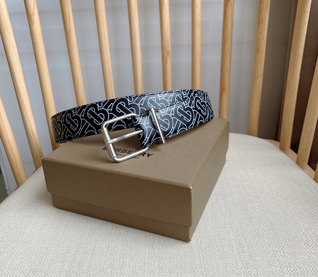 Burberry原單男士腰帶3.5cm光滑皮革Thomas Burberry印花 精緻優雅休閒款