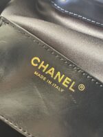 Chanel香奈兒高仿25C早春多口袋Hobo包 粗花呢質感 復古優雅百搭