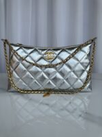 CHANEL高仿AS5498銀色羊皮包 經典華麗大容量新品