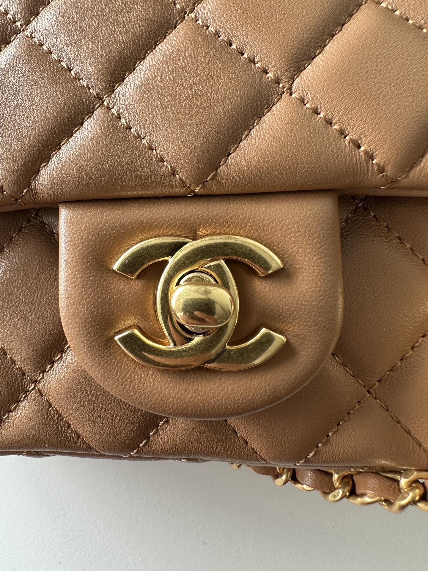 CHANEL高仿AS1787深杏色小羊皮包 經典華麗精緻新品