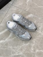 限量情侶款｜香奈兒 CHANEL .25S 銀角大王二代 銀灰配色 菱格透氣運動鞋