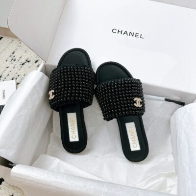 ChanelA貨黑色夏季珍珠拖鞋雙C扣義大利真皮百搭輕奢2025新品