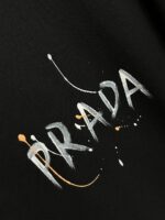 Prada高仿春季新款純棉圓領短袖T恤時尚休閒潮流歐版版型