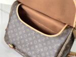 LV 路易威登 復刻版 SAUMUR 双子星大号手袋 M42252 牛皮飾邊 時尚斜挎