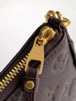LV精品仿製Easy Pouch On Strap手袋波點設計輕巧多用2025新款M80349
