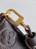 LV精品仿製Easy Pouch On Strap手袋波點設計輕巧多用2025新款M80349