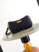 LV一比一Liv Pochette手袋M83301 Monogram帆布鏈條雙肩帶雙拉鍊2025新品