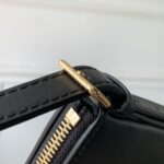 LV精品仿製Pochette LV Bloom黑色小牛皮時尚經典百搭M25525