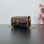 LV A貨Pochette Camille Monogram帆布手袋經典百搭復古M13566