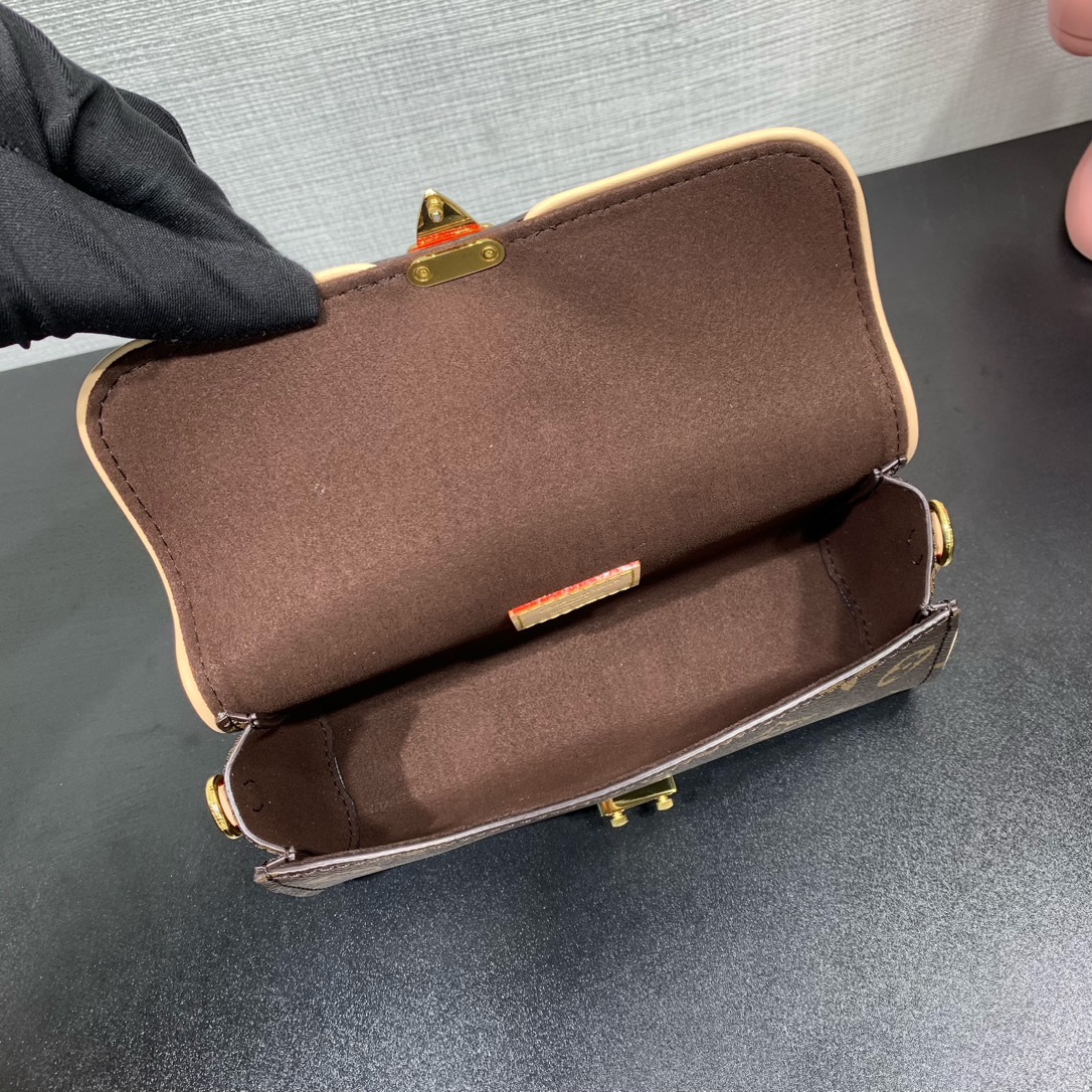 LV A貨Pochette Camille Monogram帆布手袋經典百搭復古M13566