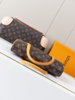 LV高仿M51902老花中古法棍手袋紅絨內裡磁扣設計2025法式優雅推薦