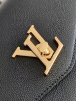 LV A貨M22792 Oxford手袋粒面皮革可拆鏈條多用途百搭小包