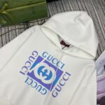 Gucci高仿白色25FW早秋方塊字母印花連帽衛衣 寬鬆休閒運