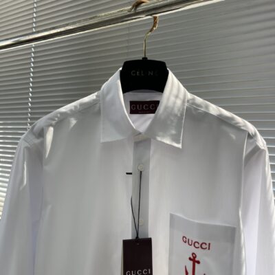 Gucci高仿25SS白色棉府绸船锚刺绣衬衫 多码舒适版型