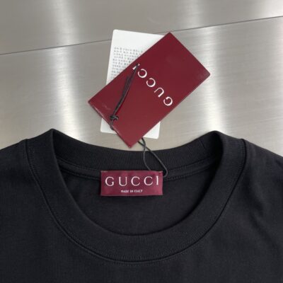 Gucci精品仿製黑色2025SS春夏繡花短TEE GG刺繡 舒適透氣時尚