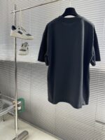 GUCCI 一比一2025新款圓領短袖T恤 休閒百搭 義式高端時尚