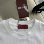 GUCCI 高仿2025新款白色圓領短袖T恤 休閒百搭 義式時尚風